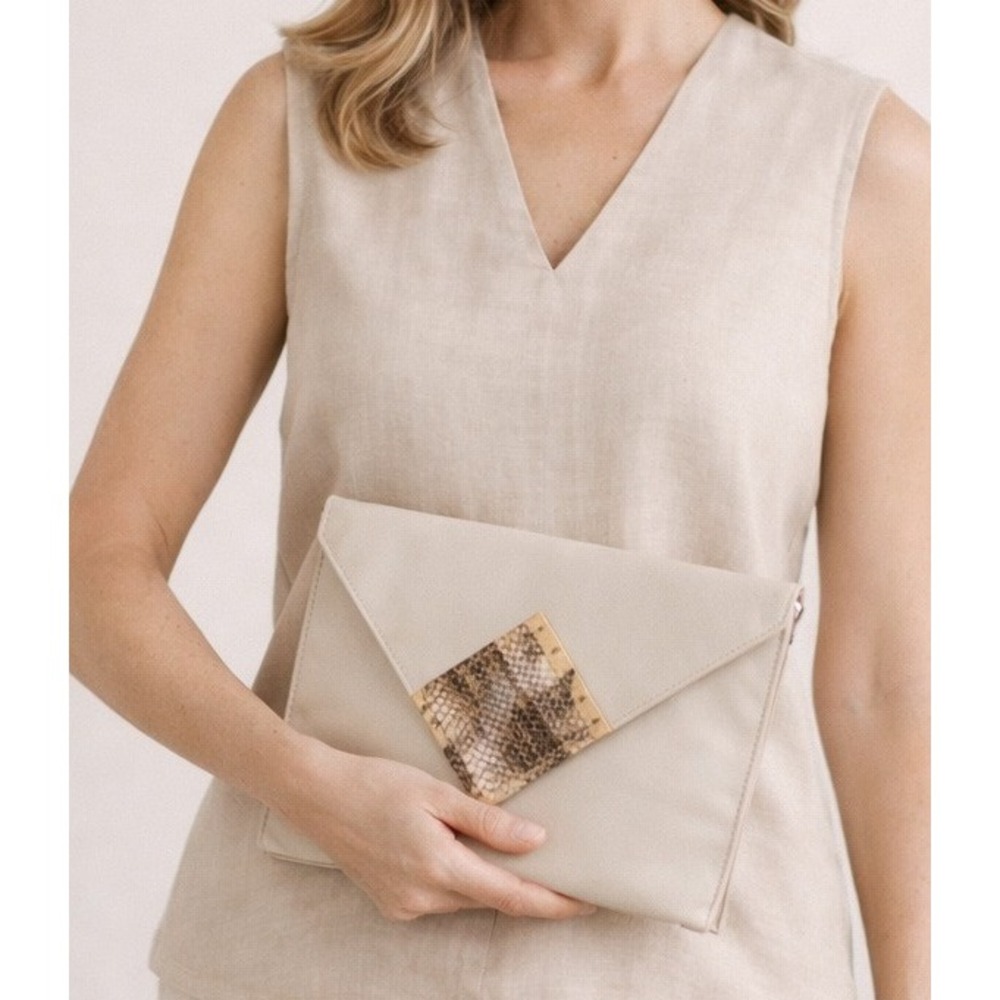 Vintage Cream Leather Envelope Clutch Snake Accent Minimalist 80s Snap Closure